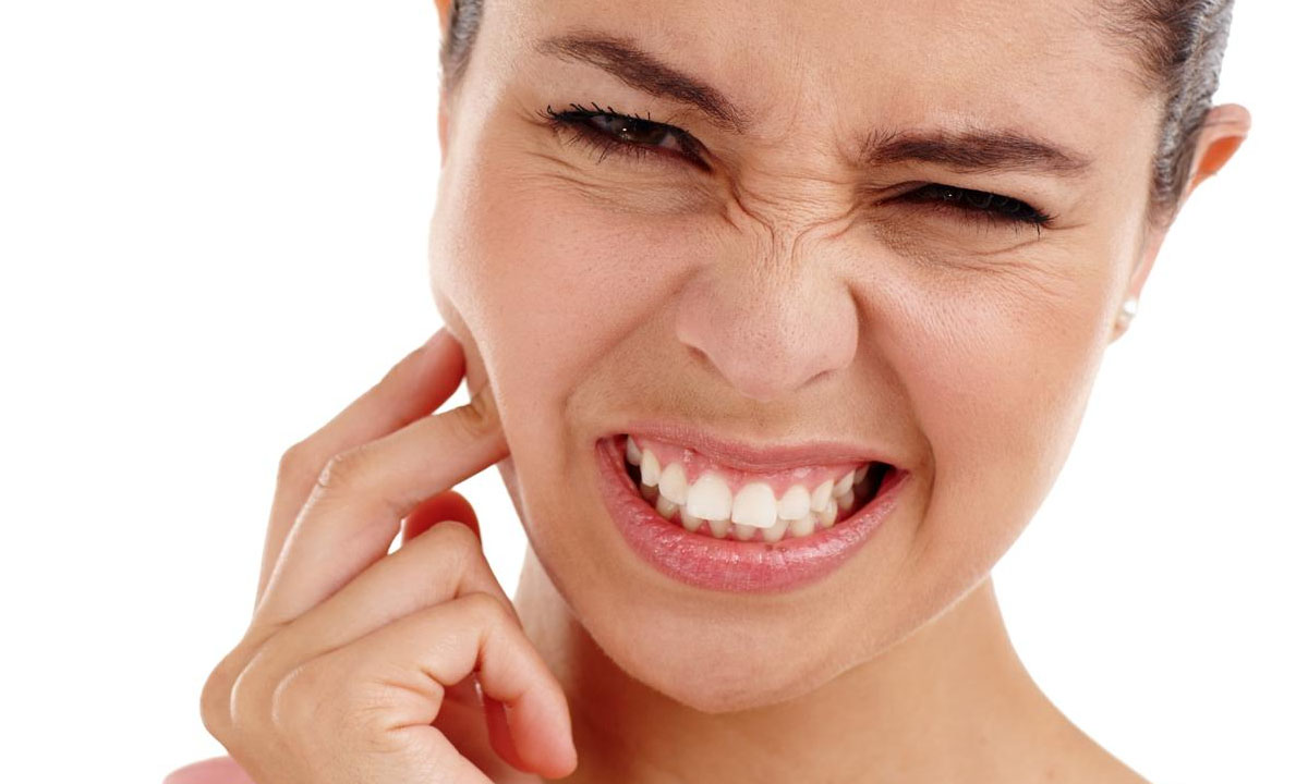 How to Relieve Pain After Teeth Cleaning