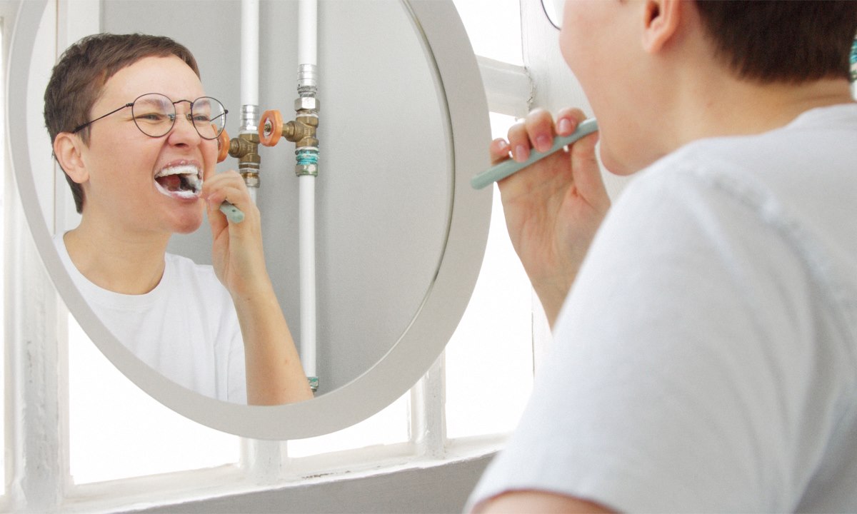 Aftercare for Dental Implant: Tips and Instructions