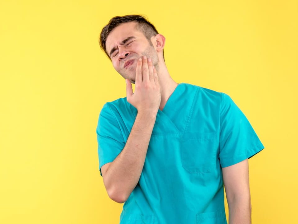 Do Wisdom Teeth Extractions Hurt in Ahwatukee, Phoenix?